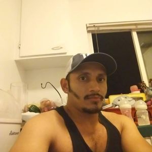 Meet your Posher, Cesar